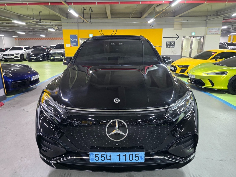 Mercedes-Benz EQS