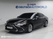Lexus ES 2019