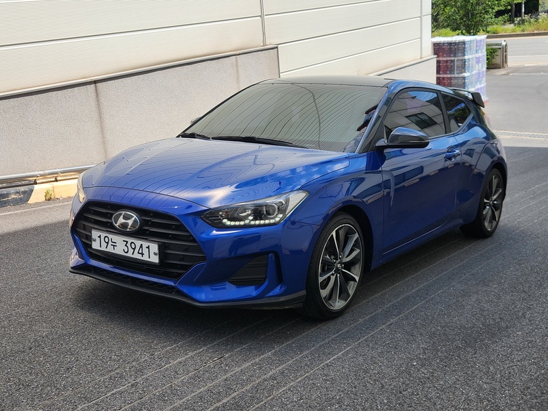 Hyundai Veloster